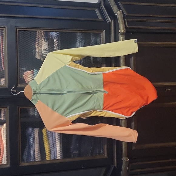 Rip curl long sleeve - Picture 2 of 4